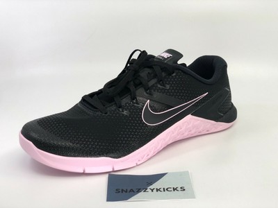 nike metcon black pink