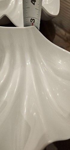 4 Melamine Clam Shaped Bowls White NWOT 7" x 7" x 3" - Picture 5 of 6