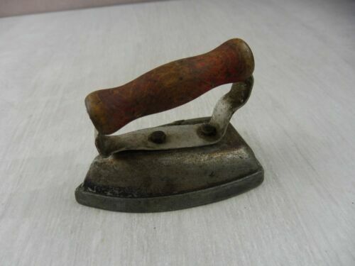 Ancien Fer à Repasser Dentellière - Vintage Made In France - Pour Repasseuse