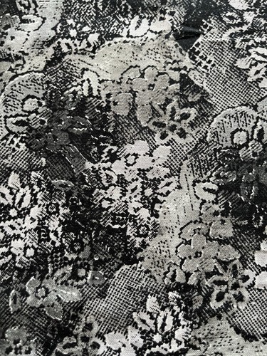2012 Misty Light by Yuko Hasegawa for RJR Quilting Cotton Floral Fabric 1yd - Picture 1 of 8
