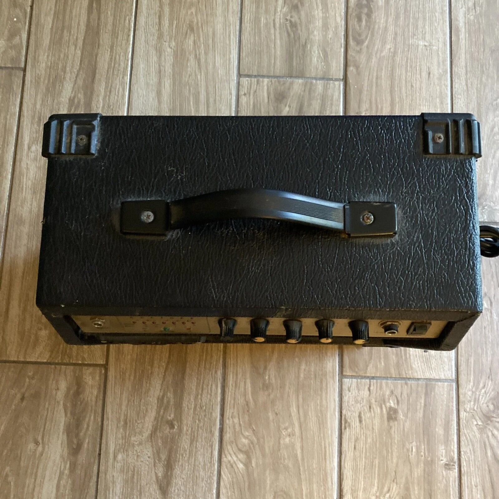 Picture 6 of 12
