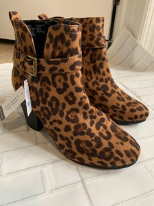 time and tru women's mid boot