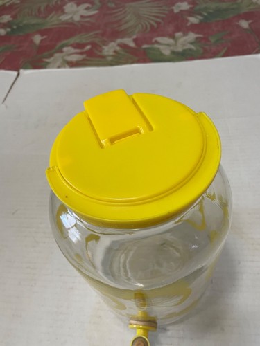 Vintage Yellow Sun Tea Lemonade Juice Punch Water Glass Jar Pitcher W/ Lid - Picture 2 of 8