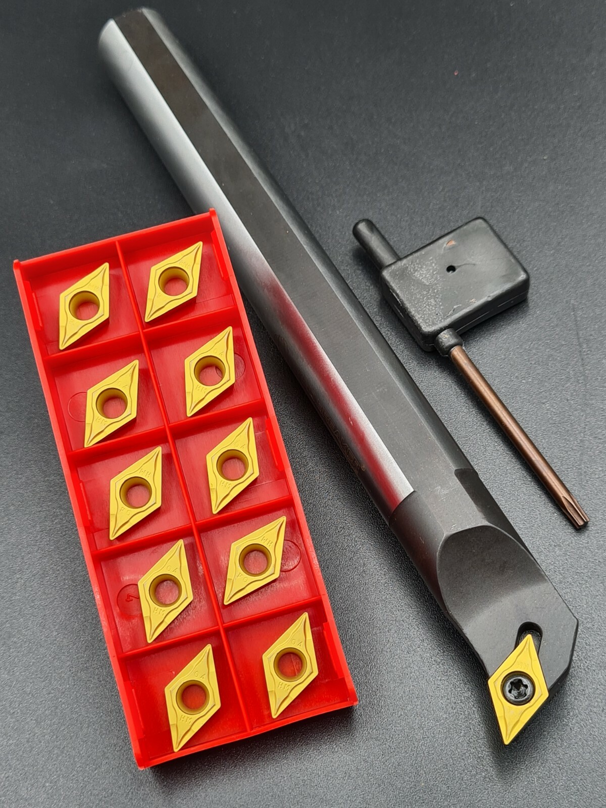 107,5° Bohrstange S20R SDQCL-16 + DCMT 11T304-HM (P10-P30) für Stahl 107,5° Bohrstange S20R SDQCL-16 + DCMT 11T304-HM (P10-P30) für Stahl