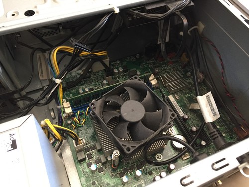 LENOVO ThinkCentre E73 Pentium G3220 3,0Ghz 160Gb /2Gb DDR3 computer - Imagen 15 de 15