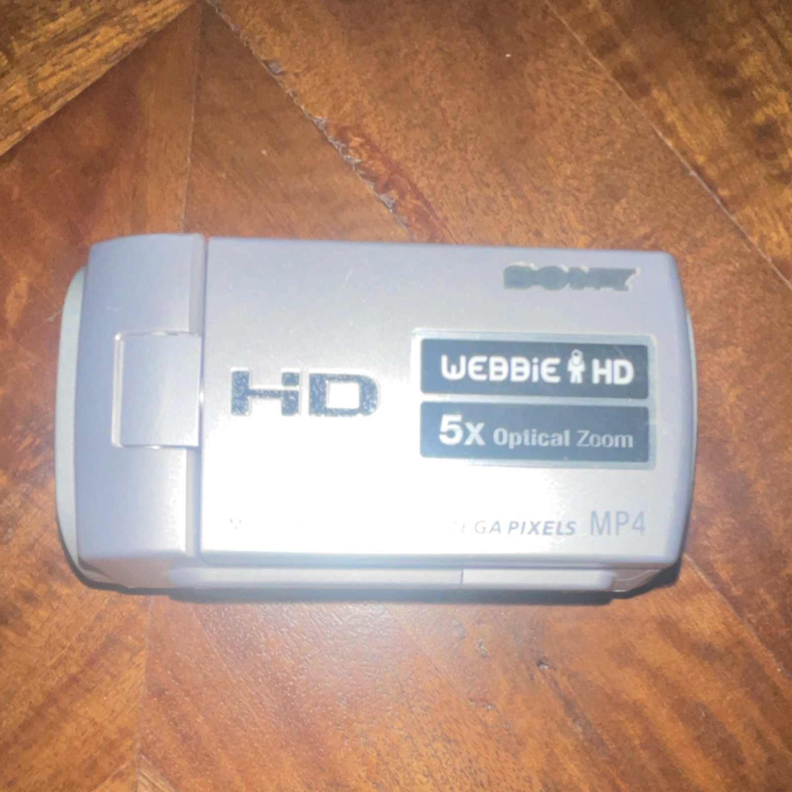 Silver 5x Optical Zoom Mp4 Usb High Definition