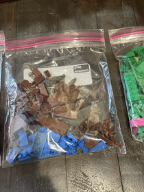 LEGO Creator - Rare 4101 Designer Set Wild Collection - Complete - No Box