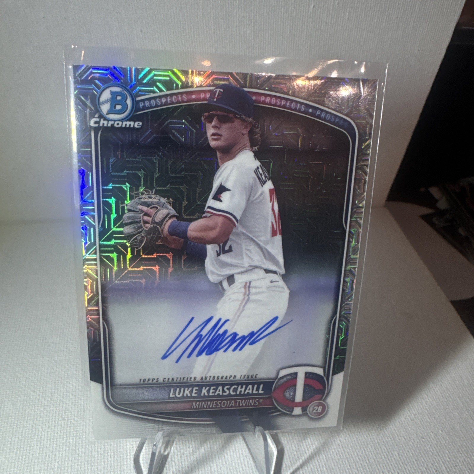 2025 Bowman Chrome Luke Keaschall #BMA-LK Mega Box Mojo Refractor Auto Twins#435