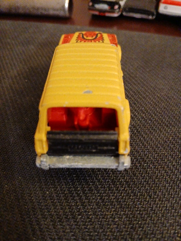 🔥1984 Majorette Jeep Cherokee Big Chief 4x4 Gold No 236 With Dog In Back Rare - Image 4 of 4