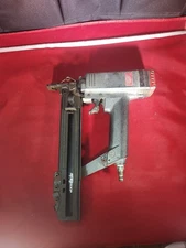 Senco Sls25xp-l 18 Ga. 1 4 Crown 1-1 2 Stapler Untested 