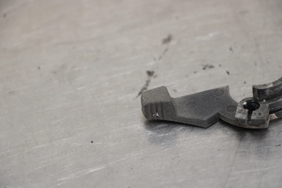 03-08 KAWASAKI ZZR600 CHOKE LEVER Foto 2 de 4