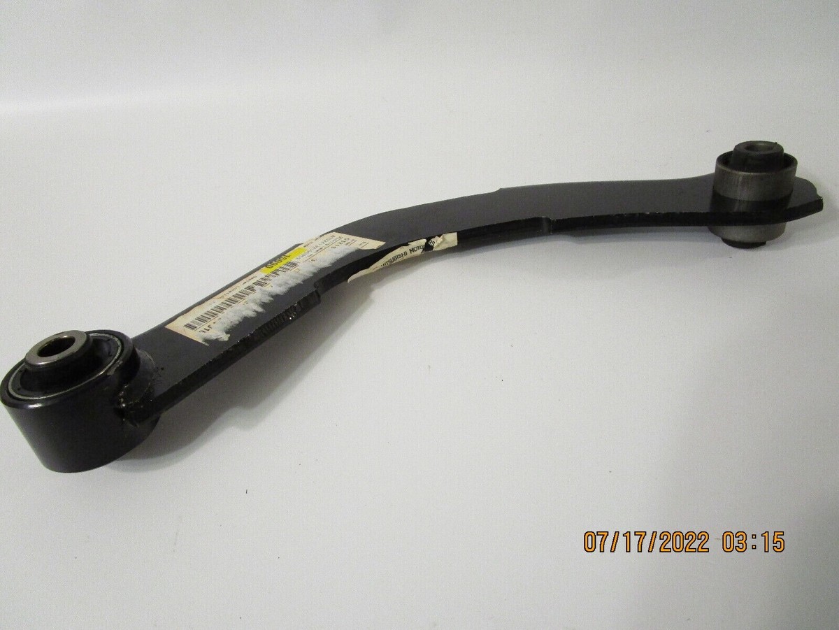 arm.mama出品 Genuine Mitsubishi OEM MN100107 Upper Control Arm | eBay