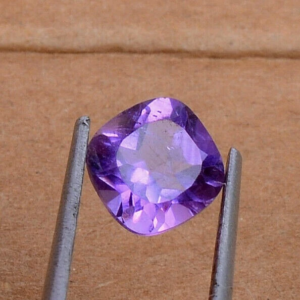 7X7 mm AMATISTA IMPRESIONANTES TONOS PROFUNDOS COJÍN SIN TRATAR PIEDRA PRECIOSA SUELTA (BOLIVIANA) Foto 2 de 4