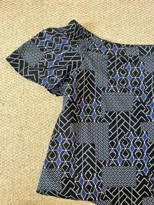 New Look Short Sleeve Cropped Blouse Ladies Size 16 Navy Blue Off The Shoulder - Image 1 of 4