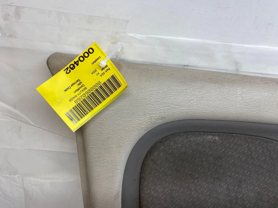 Chrysler PT Cruiser 2004 2005 puerta delantera panel interior lado del conductor izquierdo usado Foto 2 de 4