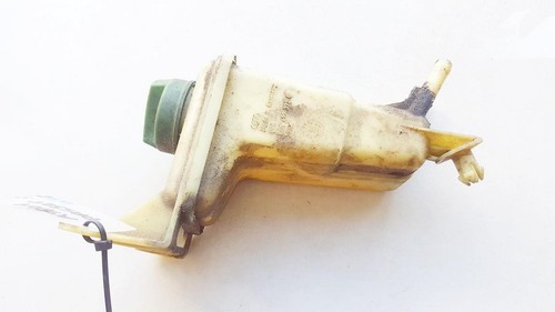 Volkswagen Passat 1999 Power Steering Pump Oil Reservoir Tank 8d04 #892671-28