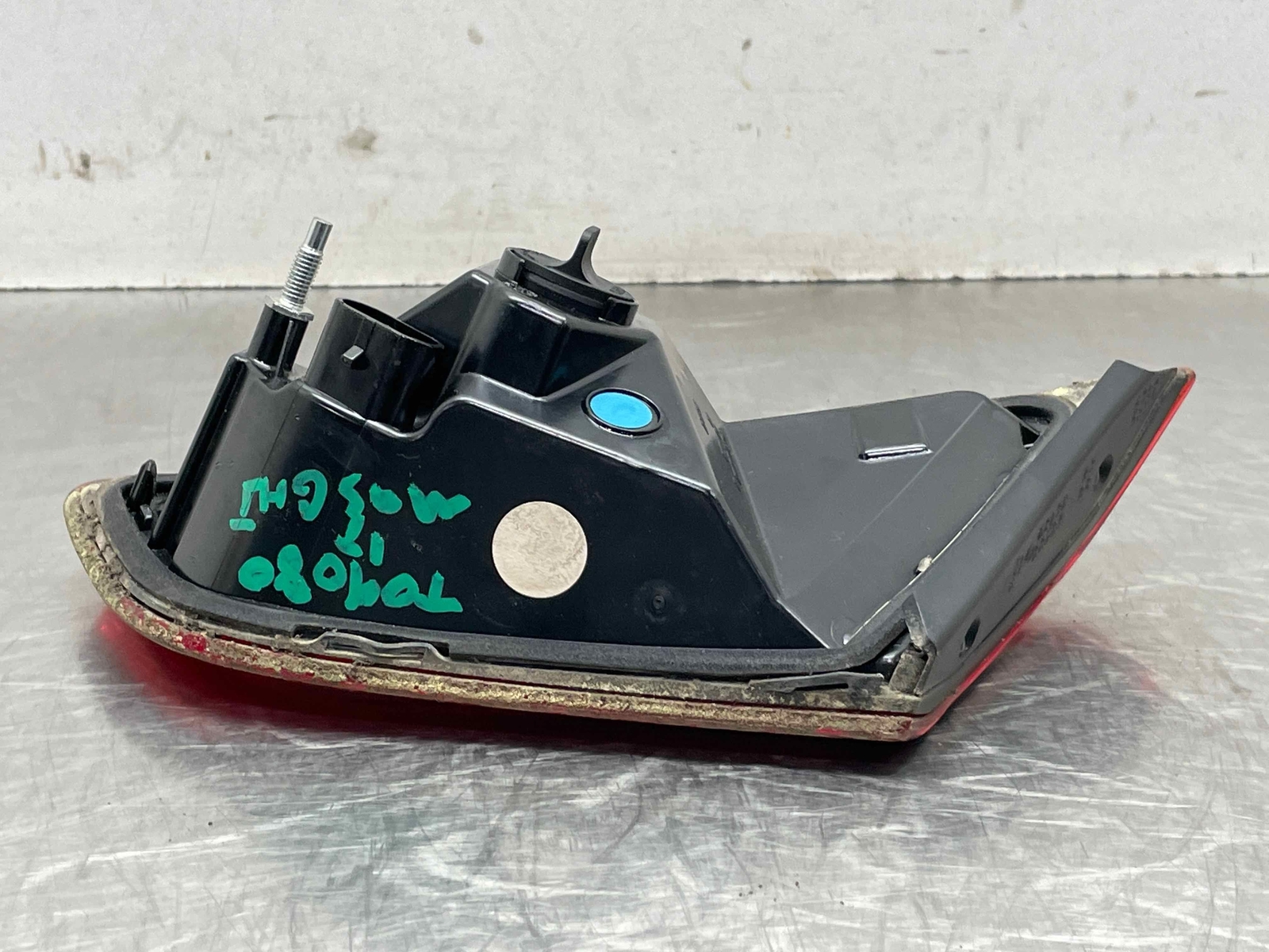 2017 Maserati Ghibli S Q4 Driver Left Inner Lid Mounted Tail Light Assembly Oem