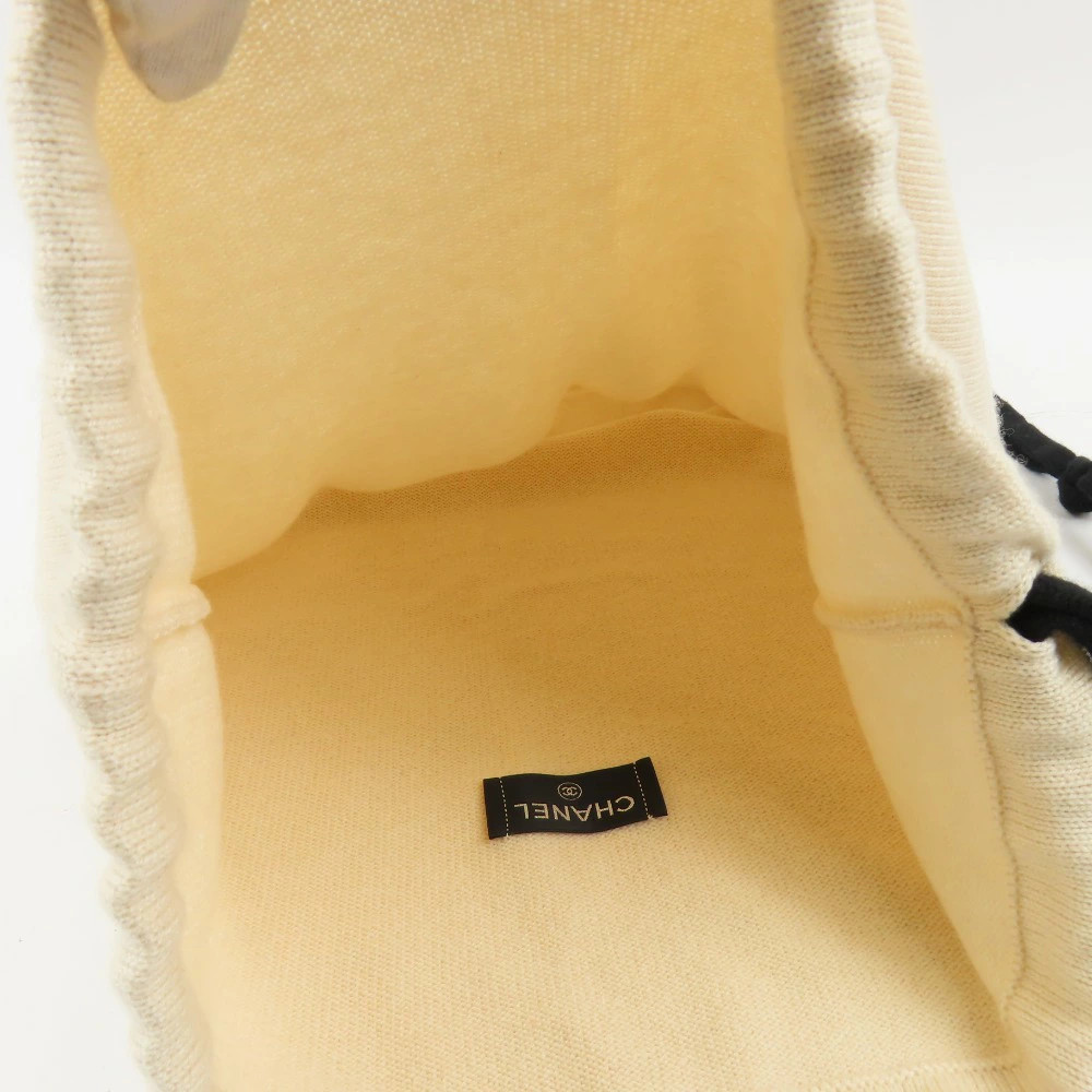 CHANEL Drawstring Bag Coco Mark 100 Cashmere Hand… - image 7