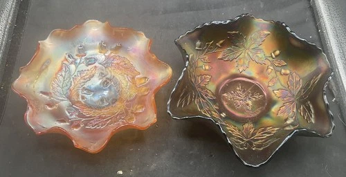 PAIR OF VINTAGE CARNIVAL FENTON BLU AUTUMN ACORN & MARIGOLD ACORN RUFFLED. BOWLS