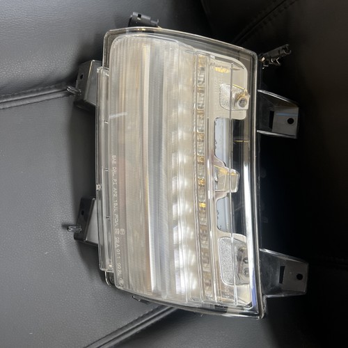 Genuine Mopar Park And Turn Signal Lamp Left 55112885AH