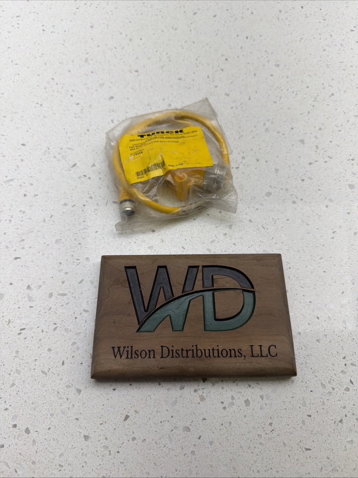 NEW! TURCK RSM 40-RKC 4.5T-0.5-RKM 40/S1197/S3060 T-SPLITTER U-74458