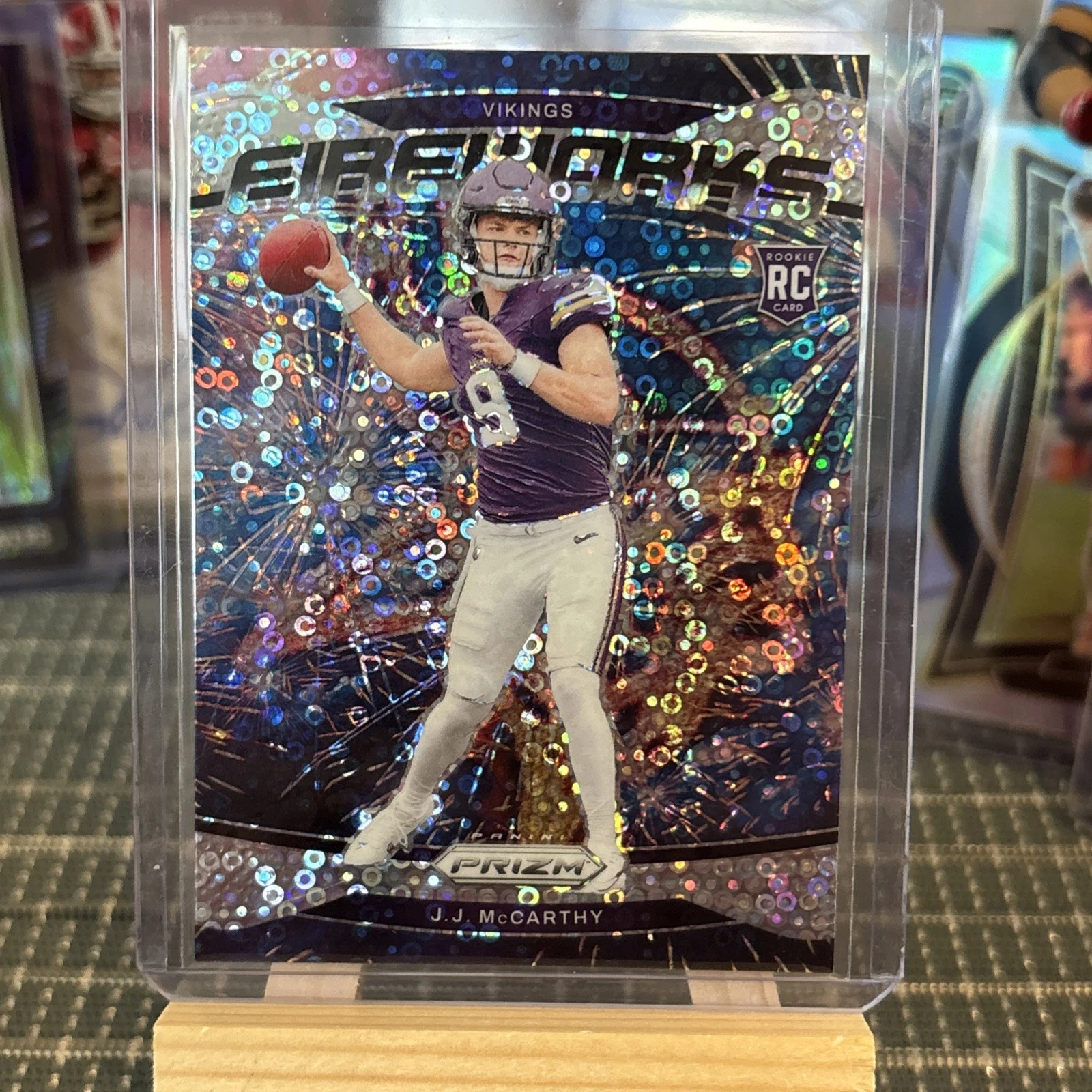 JJ McCarthy Panini Prizm Fireworks #18 Gold