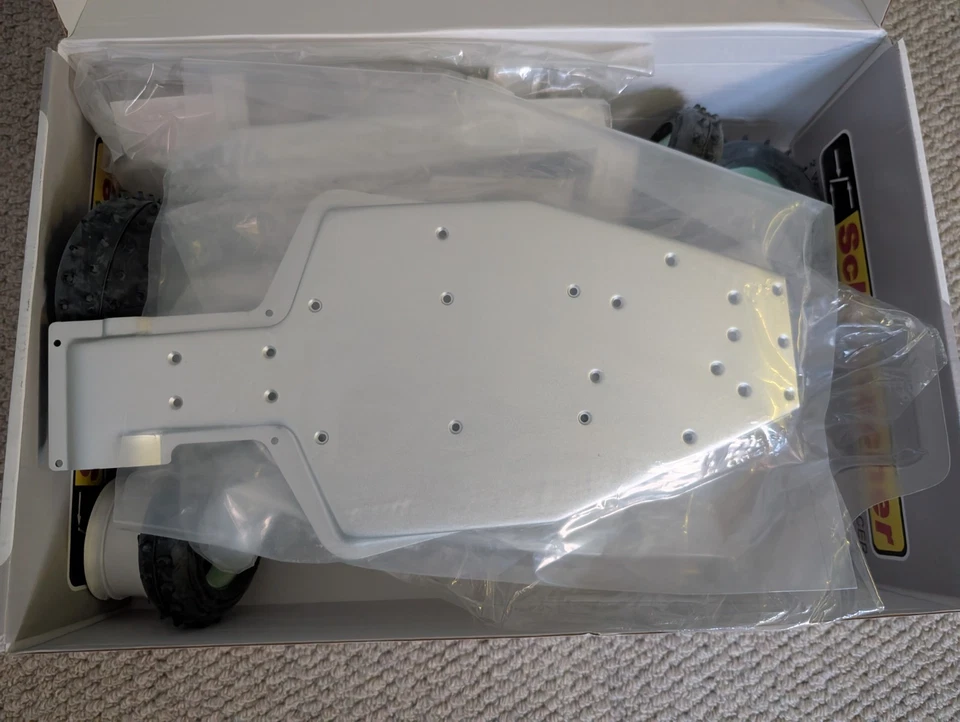 Schumacher K194 1/10 Cougar Classic 2WD Off-Road Competition Buggy Kit - image 2 of 3