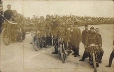 Photo postcard cycling, cyclists at the start - 11362147