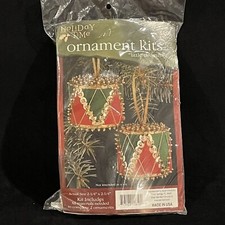 New Sulyn Holiday Time LITTLE DRUMMER Kit Christmas Drum 2 Ornaments Bead Sequin