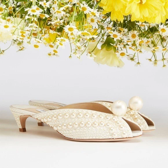 New JIMMY CHOO SAMANTHA 35 WHITE SATIN MULES WITH ALL OVER PEARLS 39