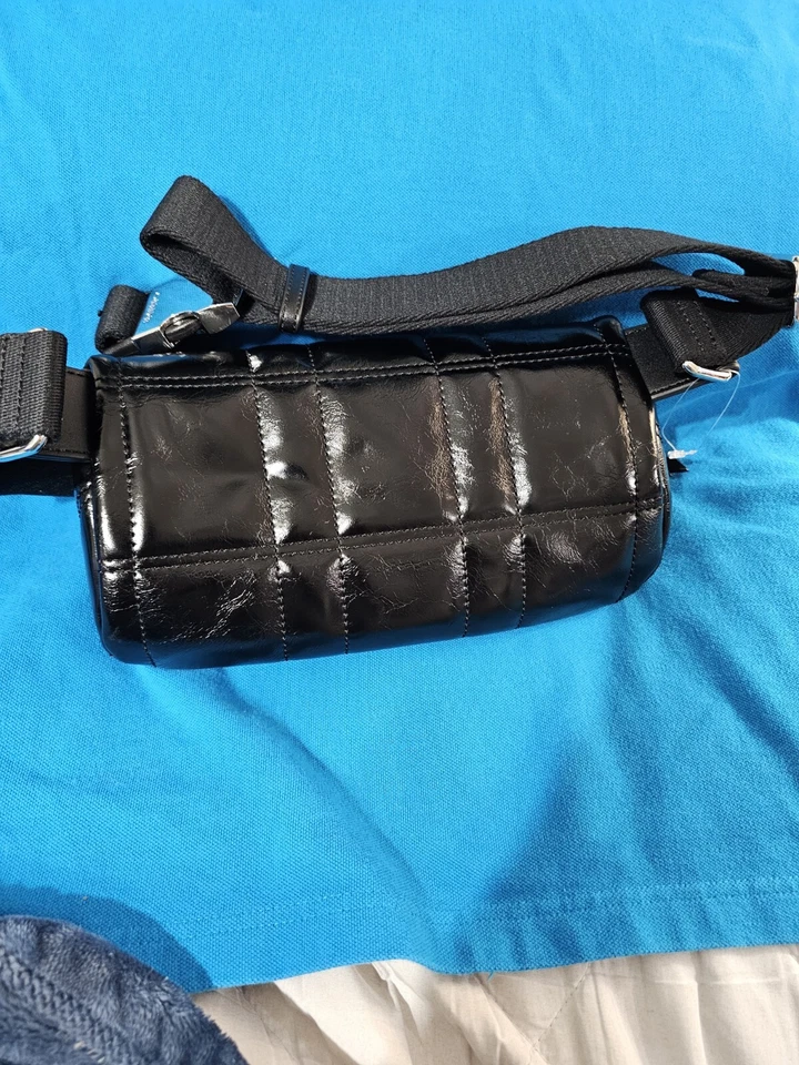 calvin klein Waist Bag It Could Be  Universal For Man and Women It Weighs  - Image 2 of 2