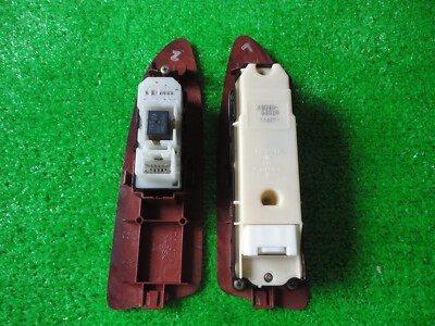 TOYOTA NOAH VOXY AZR60 Genuine Power Window Switch LH RH 84040