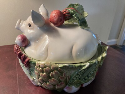 Fitz & Floyd French Market Covered Percy Pig Vegetable Bowl