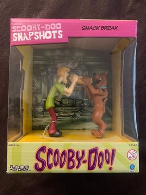 Vintage Scooby-Doo Snapshots Snack Break Figures Cartoon Network Shaggy 27520 WB