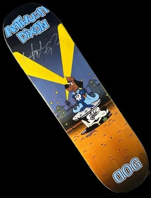 SUPER RARE SIGNED Antwuan Dixon Underdog Cartoon DOG Skateboard