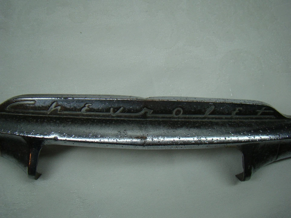 Chevrolet 1953 emblema capó 53 convertible camioneta sedán entrega Foto 3 de 4