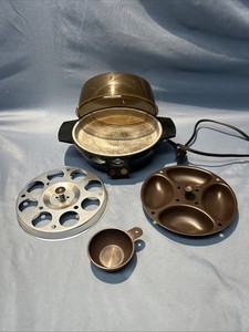 Vintage West Bend Automatic Egg Cooker 5820