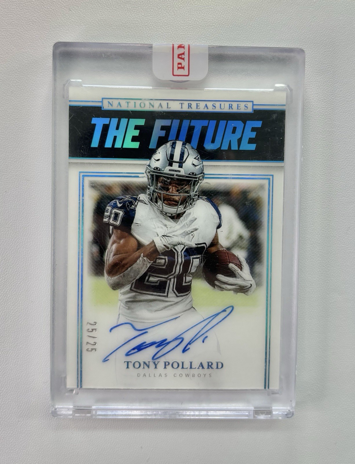 Tony Pollard Panini National Treasures the Future Autographs #FUTTP Base