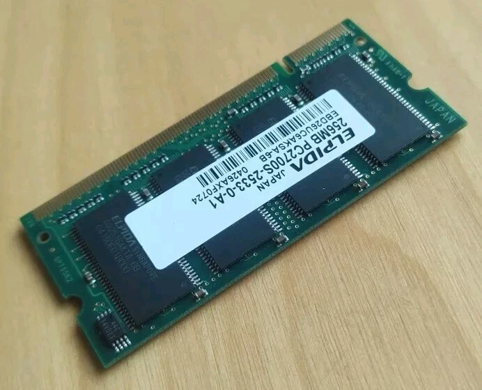 Elpida Japan 256MB DDR PC2700S-2533-0-A1 Laptop Memory RAM Stick EBD26UC6AKSA-6B Foto 4 de 4
