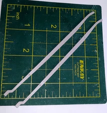 FAB24602 "1932 Ford Roadster Frame Rails" Pressure Cast Resin 1/24 Scale