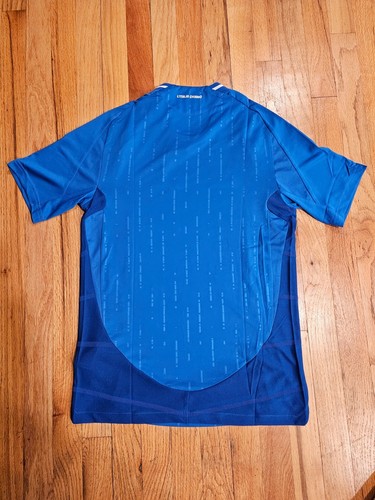 Camiseta Adidas Italia 2024 Home Auténtica Hombre’s S Azul FIGC IN0658 NUEVA CON ETIQUETAS - Imagen 9 de 9