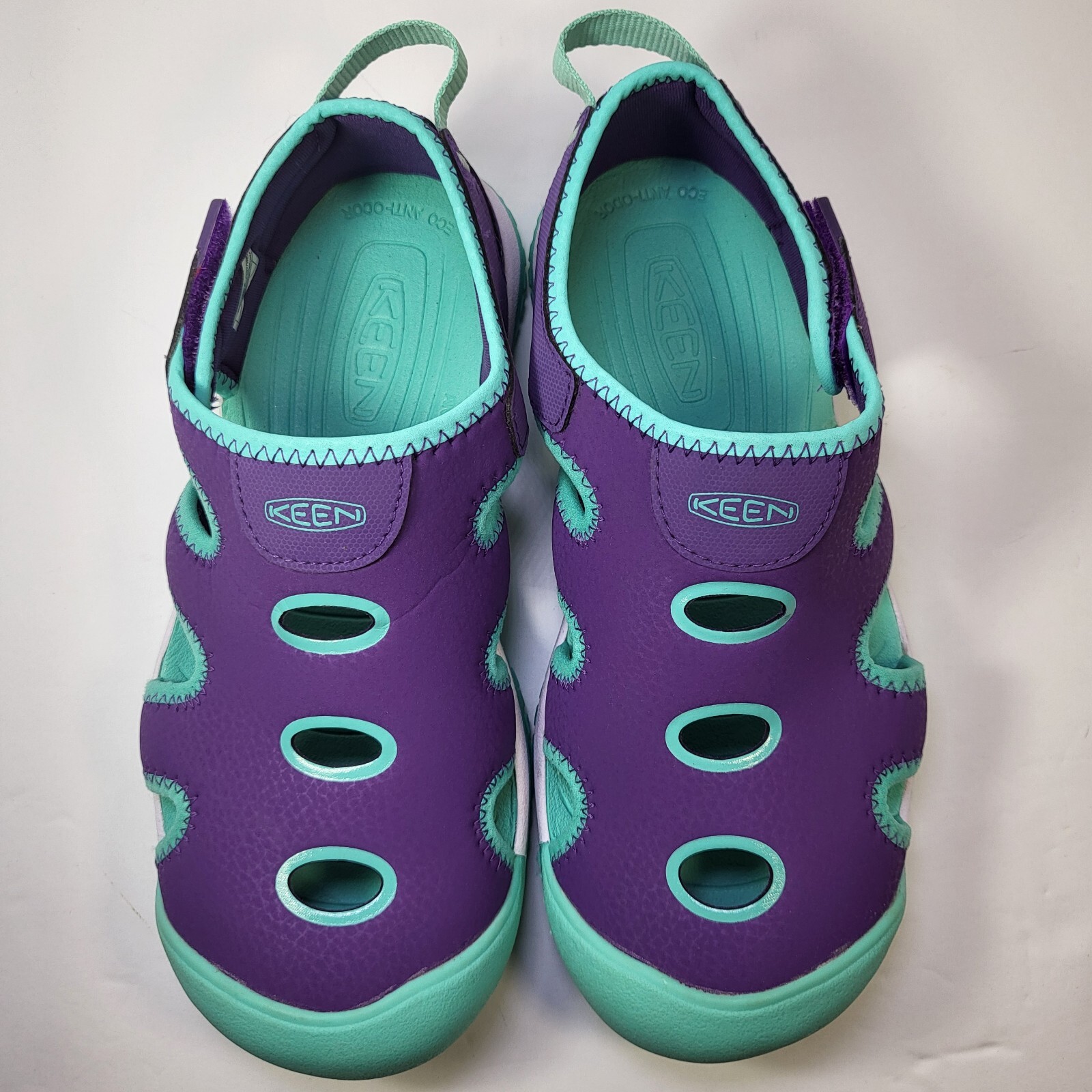 Sandali da acqua KEEN Stingray per bambino grande taglia 4 giovane punta chiusa esterno viola acqua