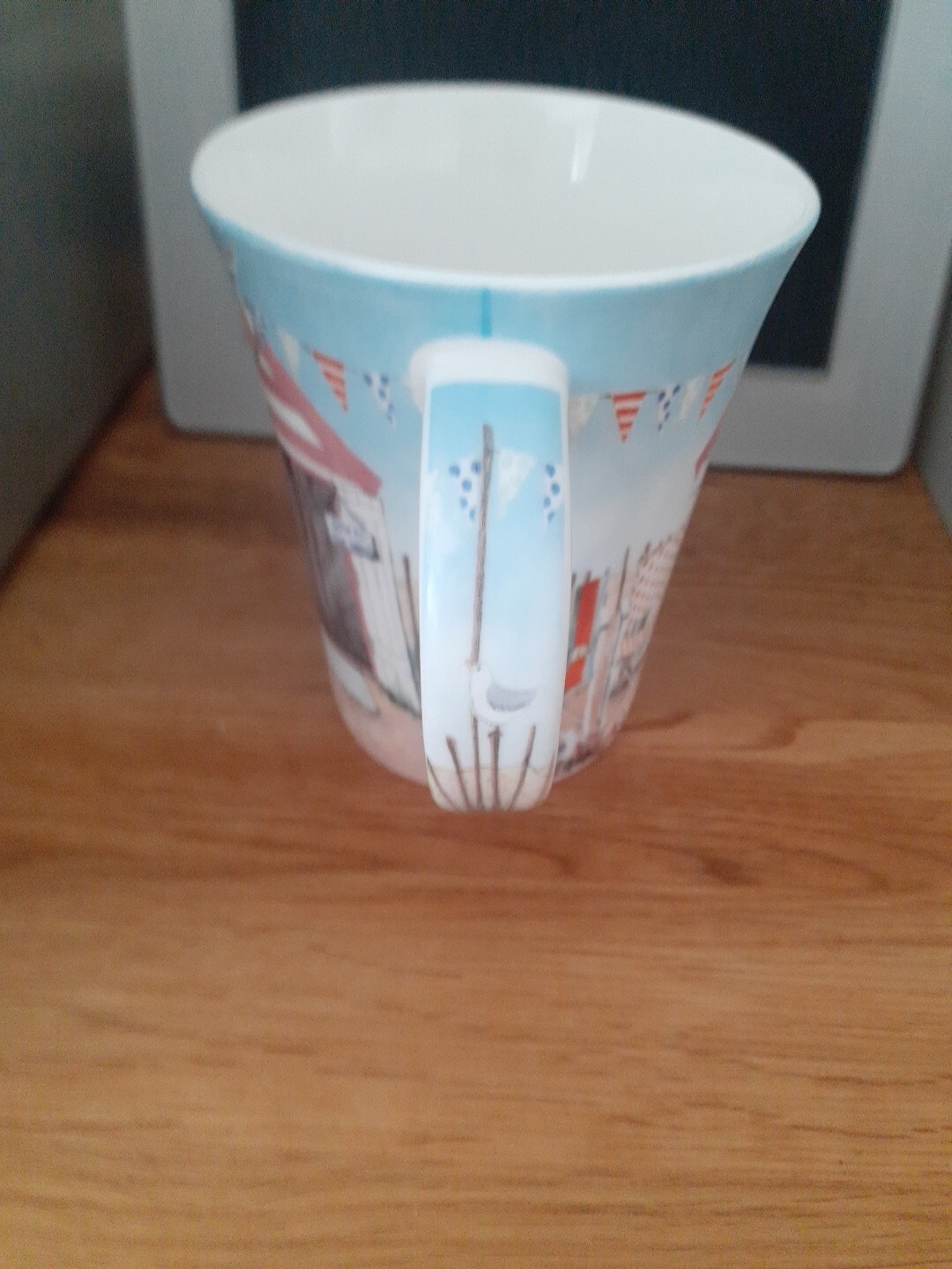 Queens Kitchen Fine Bone China Mug by Alex Clark "Beach Front" eBay