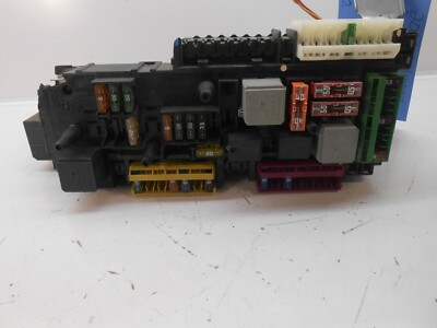 12-14 Mercedes W204 C250 C300 C350 Rear Fuse Relay OEM 2049060205 SD0380