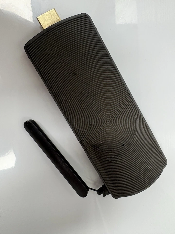 Azulle Access plus Mini PC Stick Intel X5-Z8350 4GB RAM 64GB SSD Broken Antenna - Image 3 of 4