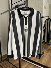 Newcastle United Castore Vintage Pullover Sweatshirt 130 Years Anniversary