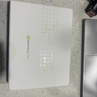 Genuine AncestryDNA Genetic Testing Ethnicity DNA Test Kit 2013 New Sealed L2