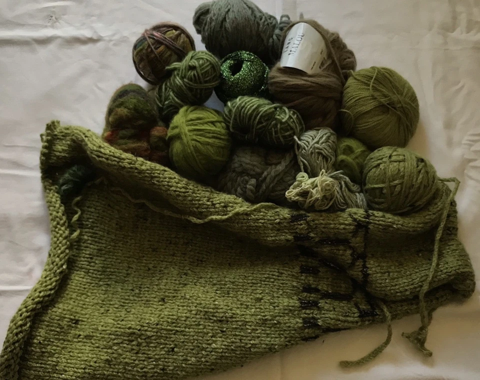 Wollreste Grün-Töne Lang Yarns, Lana Grossa, Debbie Bliss 650 Gramm - Bild 4 von 4