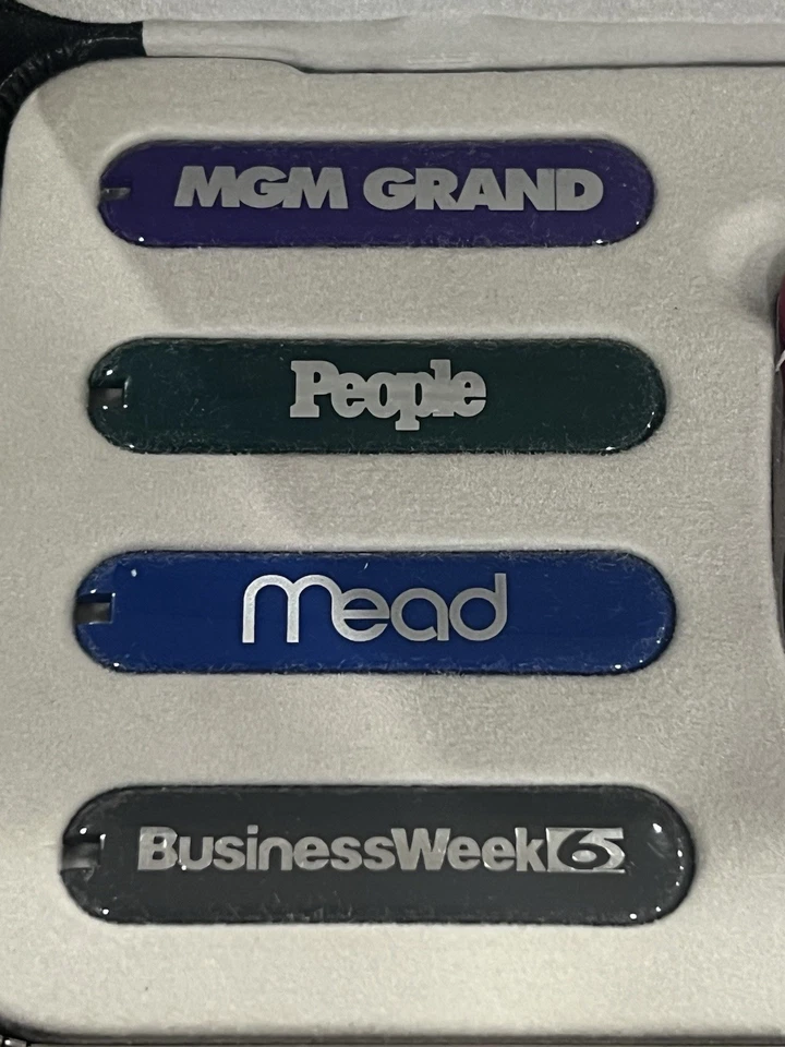 Navaja Suiza Victorinox Publicidad B2B Vendedor Exhibición Muestra Estuche Raro Foto 2 de 4