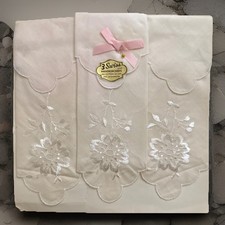 Vintage 3 Swiss Style Embroidered Handkerchiefs All Cotton Hankies RN 16330